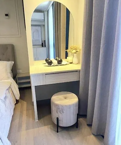 Chic Modern In Makati * Manila